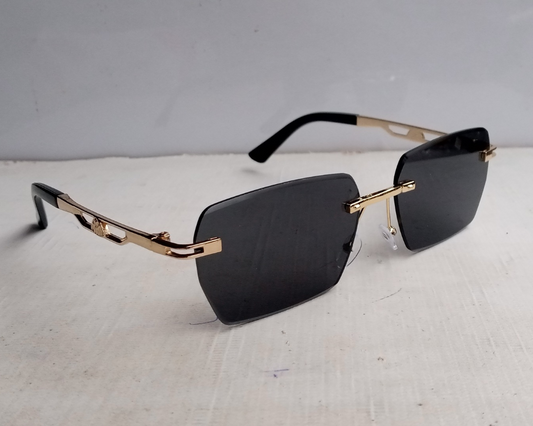 Retro Oval Shaped Black